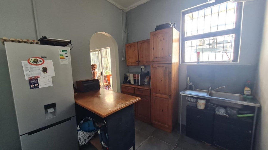 4 Bedroom Property for Sale in Salt River Western Cape